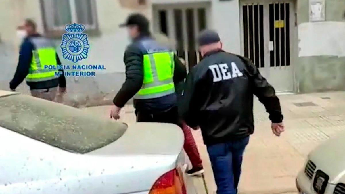 La Policía Nacional ha intervenido más de 20 kilos de una nueva droga, denominada 4-CMC, en Burgos
