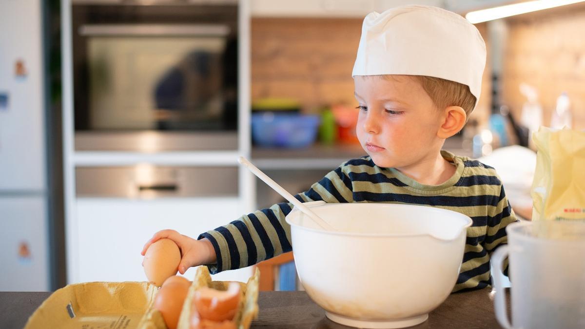 From ‘Super Farts’ to Christmas Cookie Recipes: Children’s Stories Focus on Nutrition