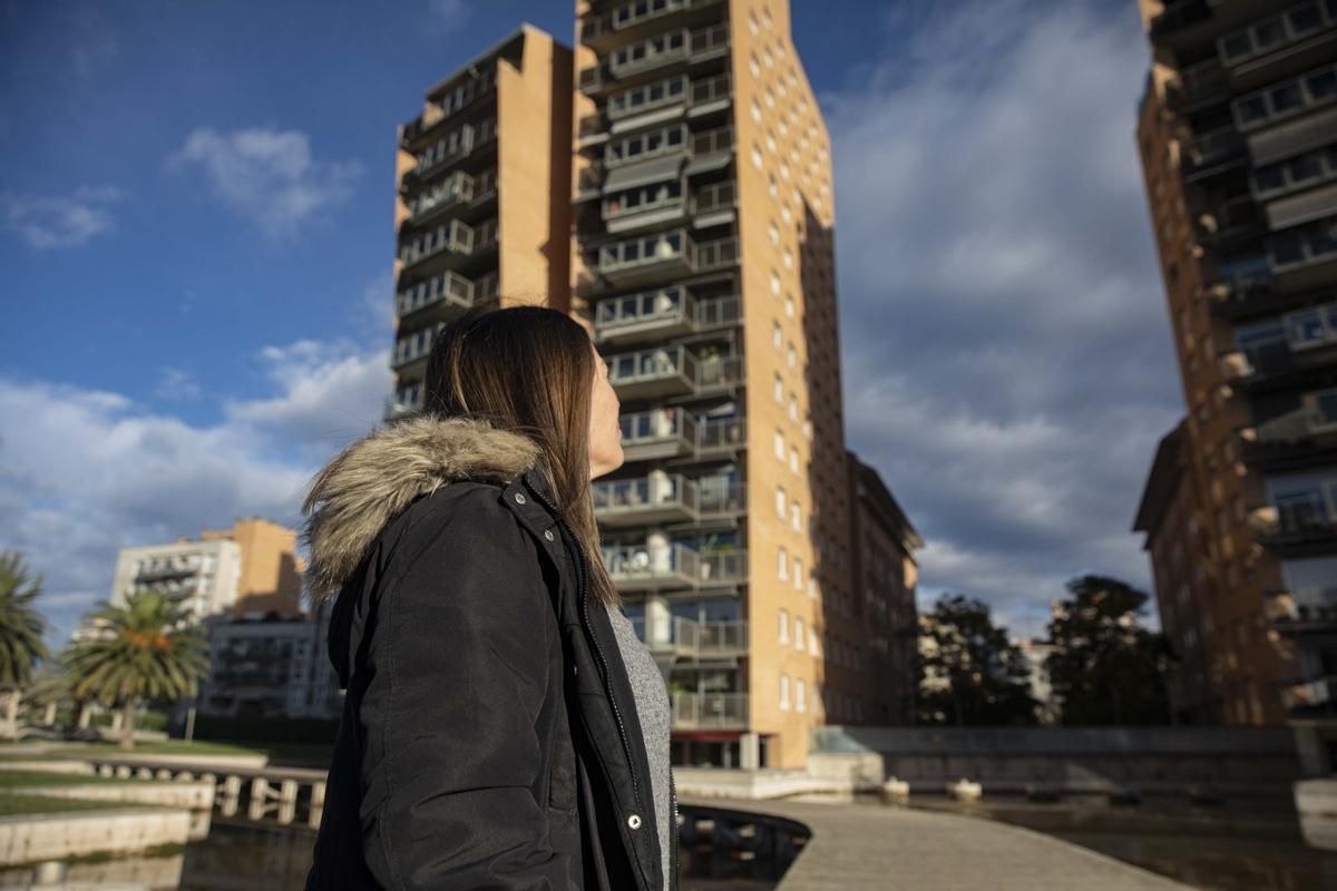 La madre de una niña con un trastorno de la conducta alimentaria (TCA), en Girona. La madre de una niña con un trastorno de la conducta alimentaria (TCA), en Girona.