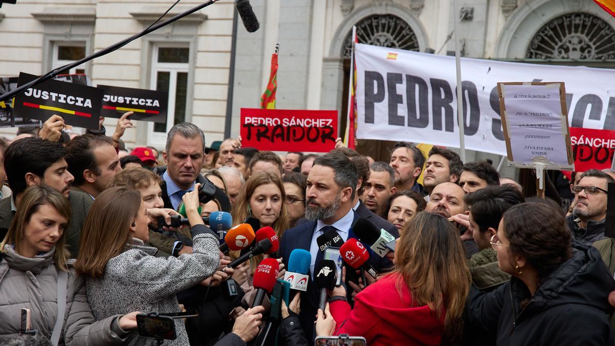 Governo diz haver “preocupação” em Bruxelas caso Vox seja decisivo após generais