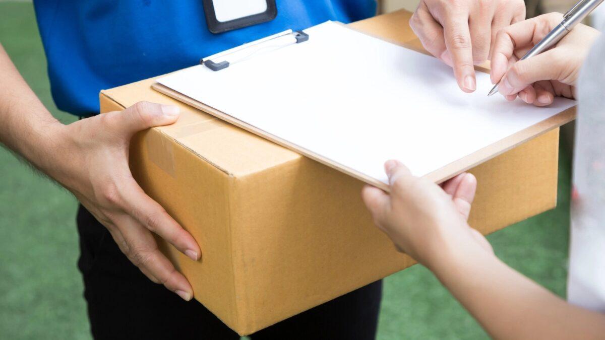 Un estudio identifica a Amazon como un gran contaminante por plástico Un estudio identifica a Amazon como un gran contaminante por plástico