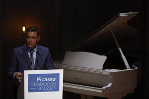 El presidente del Gobierno, Pedro Sánchez, durante la presentación de los actos con motivo de los 50 años de la muerte de Pablo Picasso. 