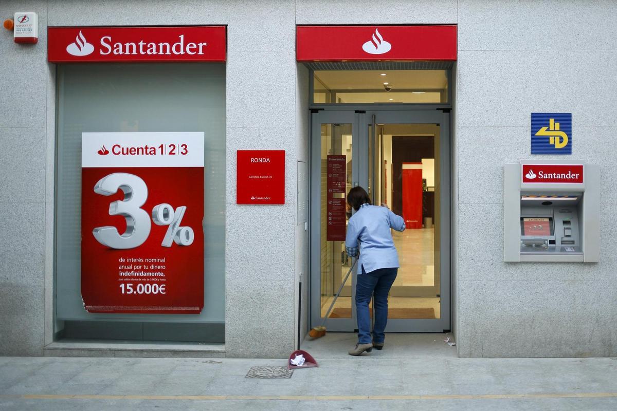 Una oficina del Banco Santander.