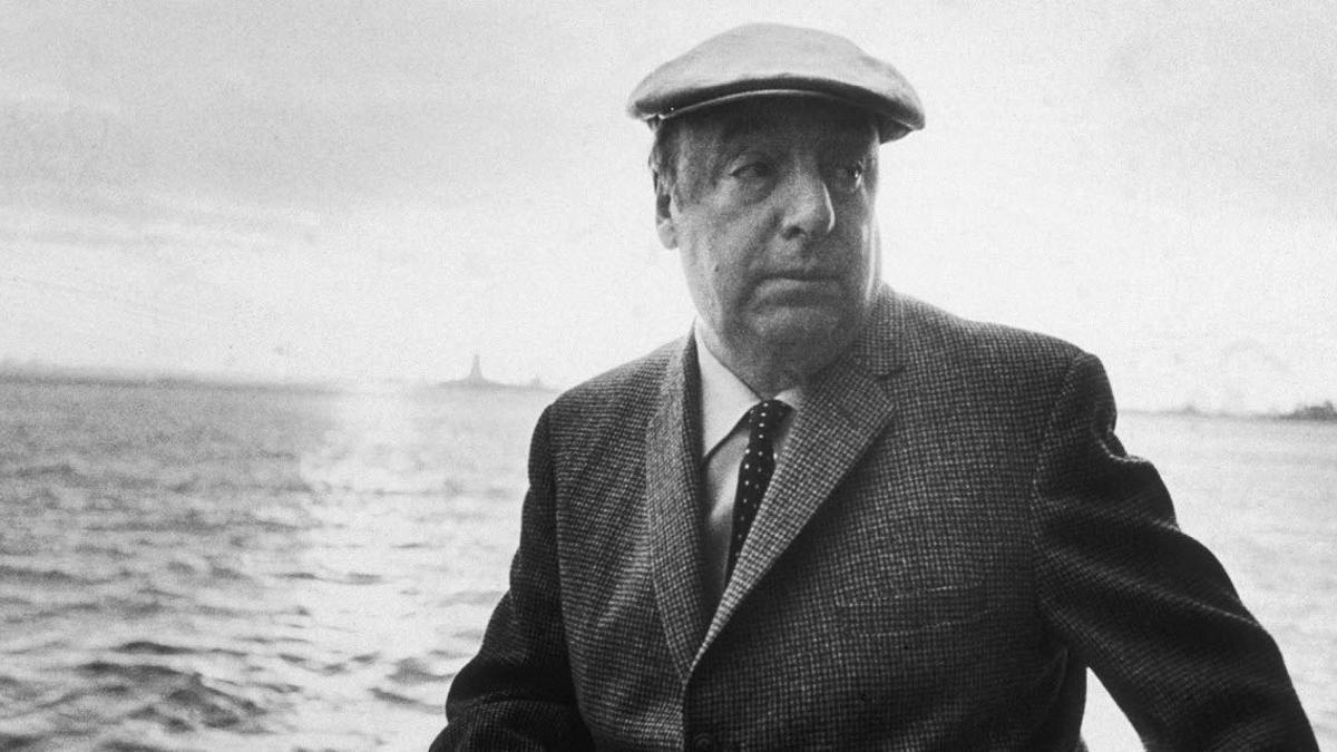 La bacteria, responsable del botulismo, fue encontrada en 2017 en una muela de Neruda por otro panel de expertos, que desestimó la versión de la dictadura y rechazó que la causa de muerte fuera el cáncer de próstata