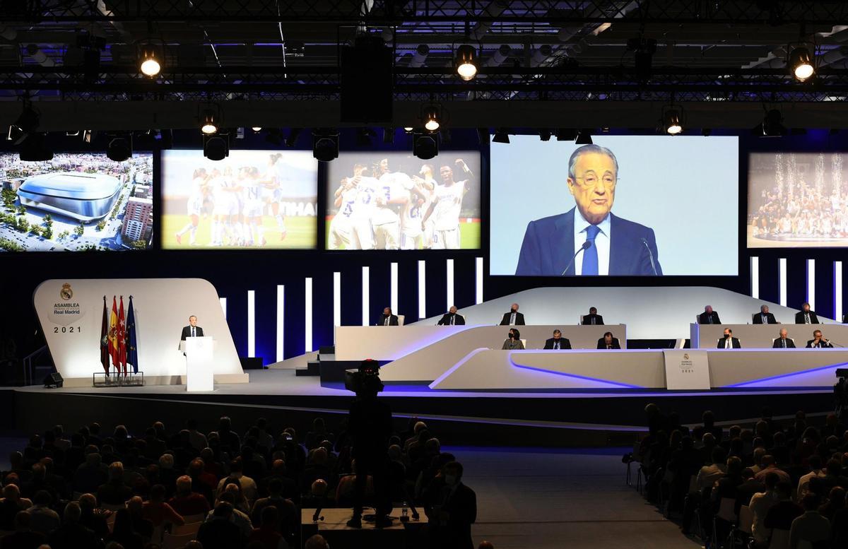 Florentino desafía a la UEFA: "Hay que recordarle quién es el Real Madrid" Florentino desafía a la UEFA: "Hay que recordarle quién es el Real Madrid"