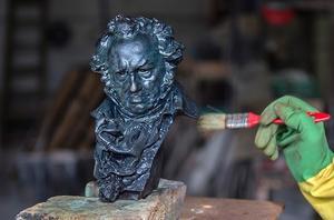 Los cabezones de los Goya serán de material reciclado