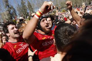 Los jugadores de la selección española de rugby celebran su clasificación para el Mundial.