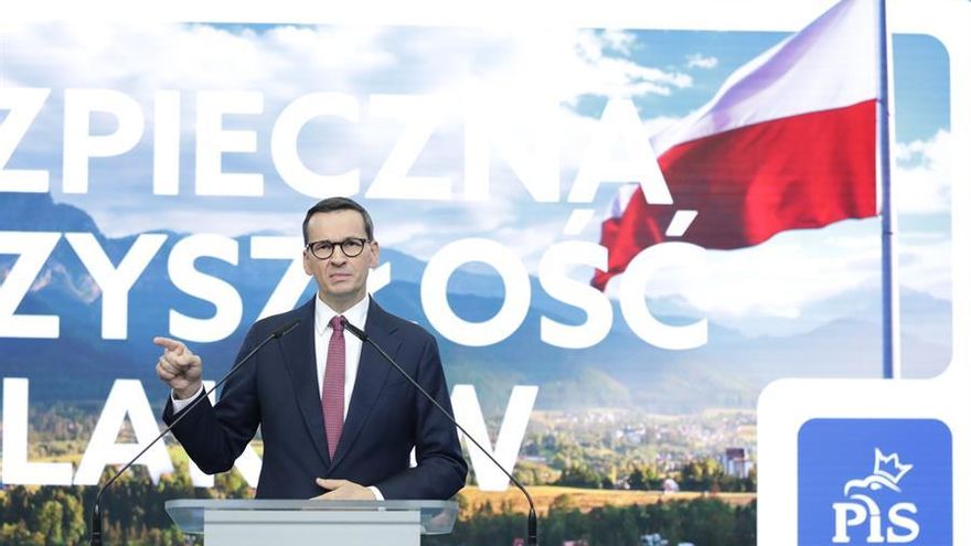 Polska, największa gospodarka w Unii Wschodniej, zmierza do urn w obliczu szalejącej inflacji