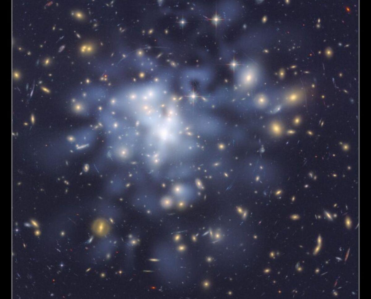 Descubren partículas que podrían permitir la detección de materia oscura