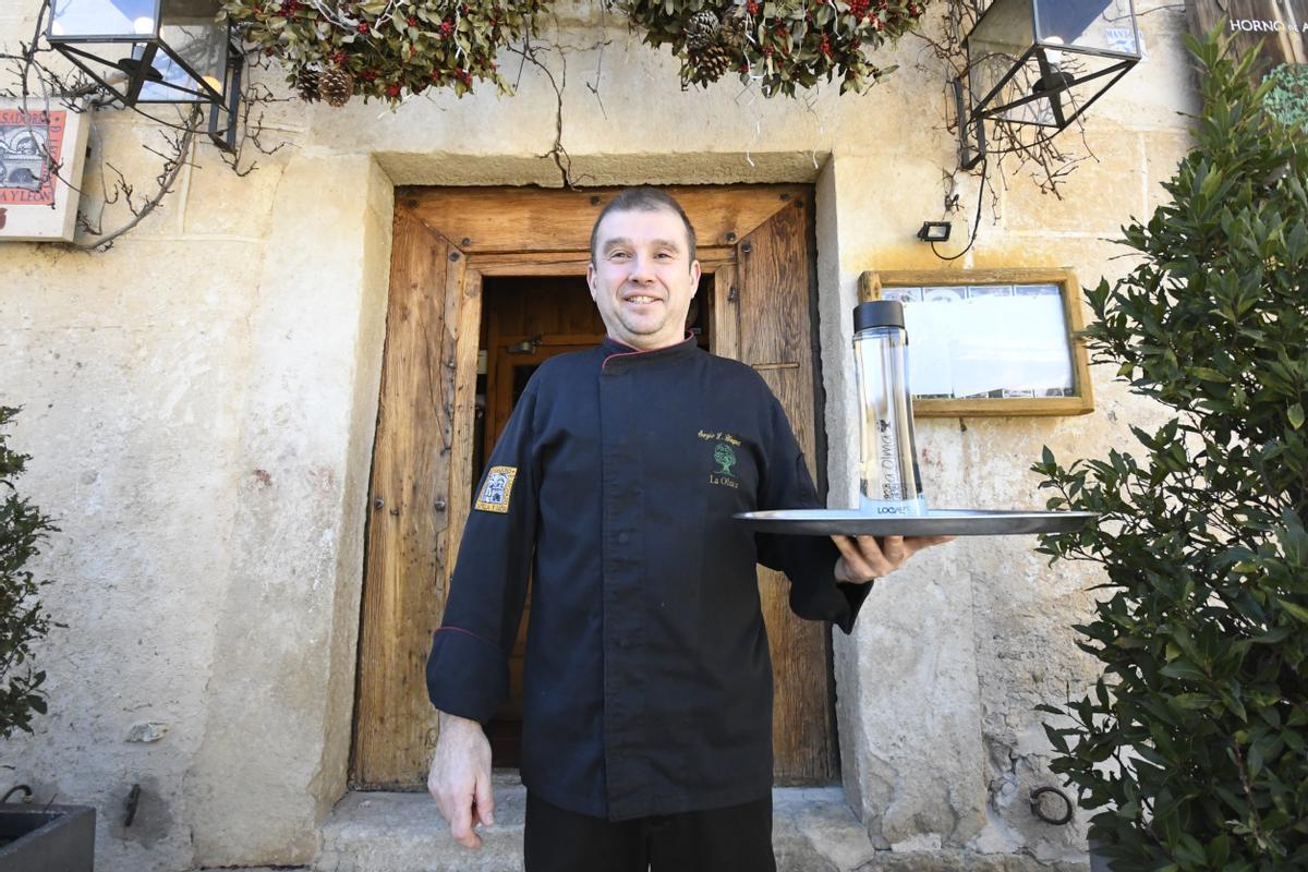 Un restaurante en Segovia cobra 4,5€ por el agua del grifo: "El agua es gratis, cobramos por servirla"