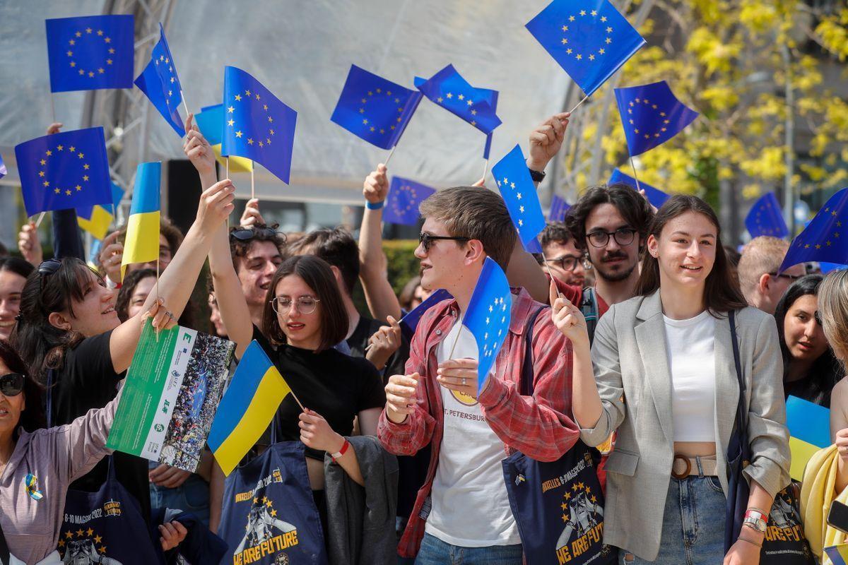 Los jóvenes reclaman respuestas novedosas a la UE para tener un horizonte esperanzador