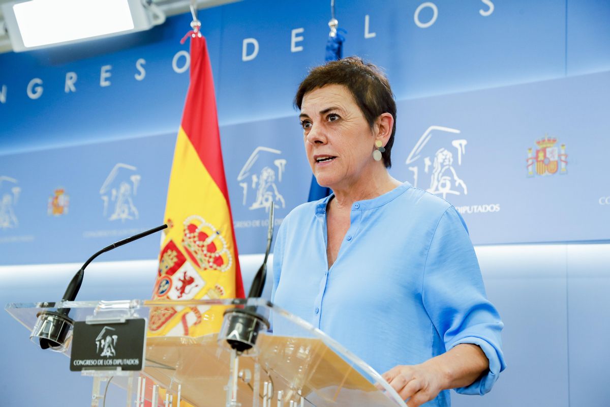 La portavoz de EH Bildu, Mertxe Aizpurua, en rueda de prensa en el Congreso. La portavoz de EH Bildu, Mertxe Aizpurua, en rueda de prensa en el Congreso.