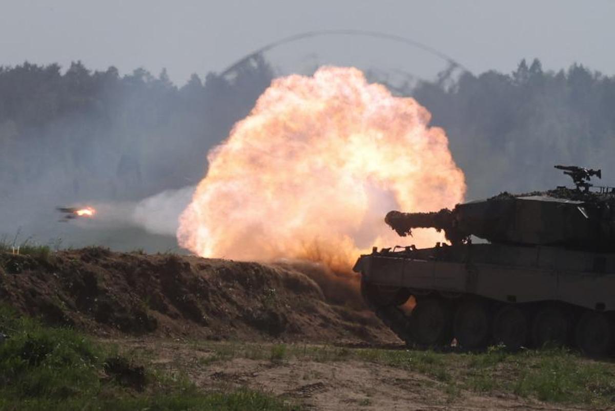 Ucrania volverá a insistir a España en su petición de carros de combate Leopard Ucrania volverá a insistir a España en su petición de carros de combate Leopard