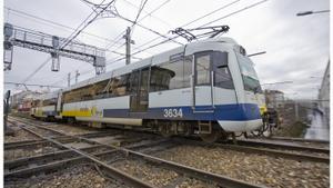 El Gobierno reconoce un problema con el tamaño de los trenes de Cantabria y Asturias