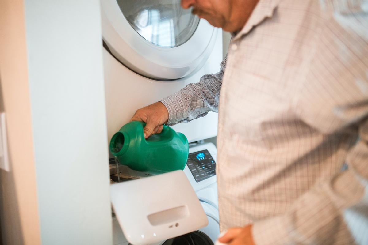 Así se estropea tu lavadora sin darte cuenta por un simple gesto, con costosas averías, según los expertos