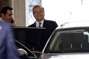 El primer ministro italiano, Mario Draghi, tras anunciar su dimisión. EFE/EPA/FABIO FRUSTACI