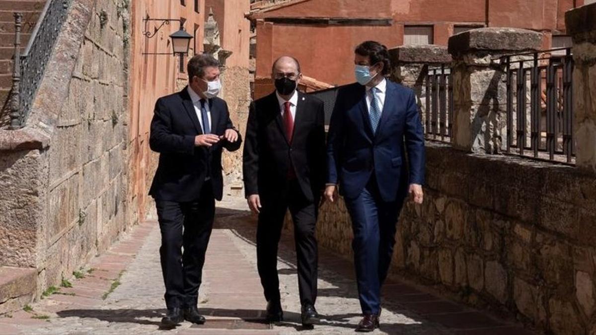 Barones del PP y del PSOE piden defender la España interior ante los nuevos Teruel Existe Barones del PP y del PSOE piden defender la España interior ante los nuevos Teruel Existe