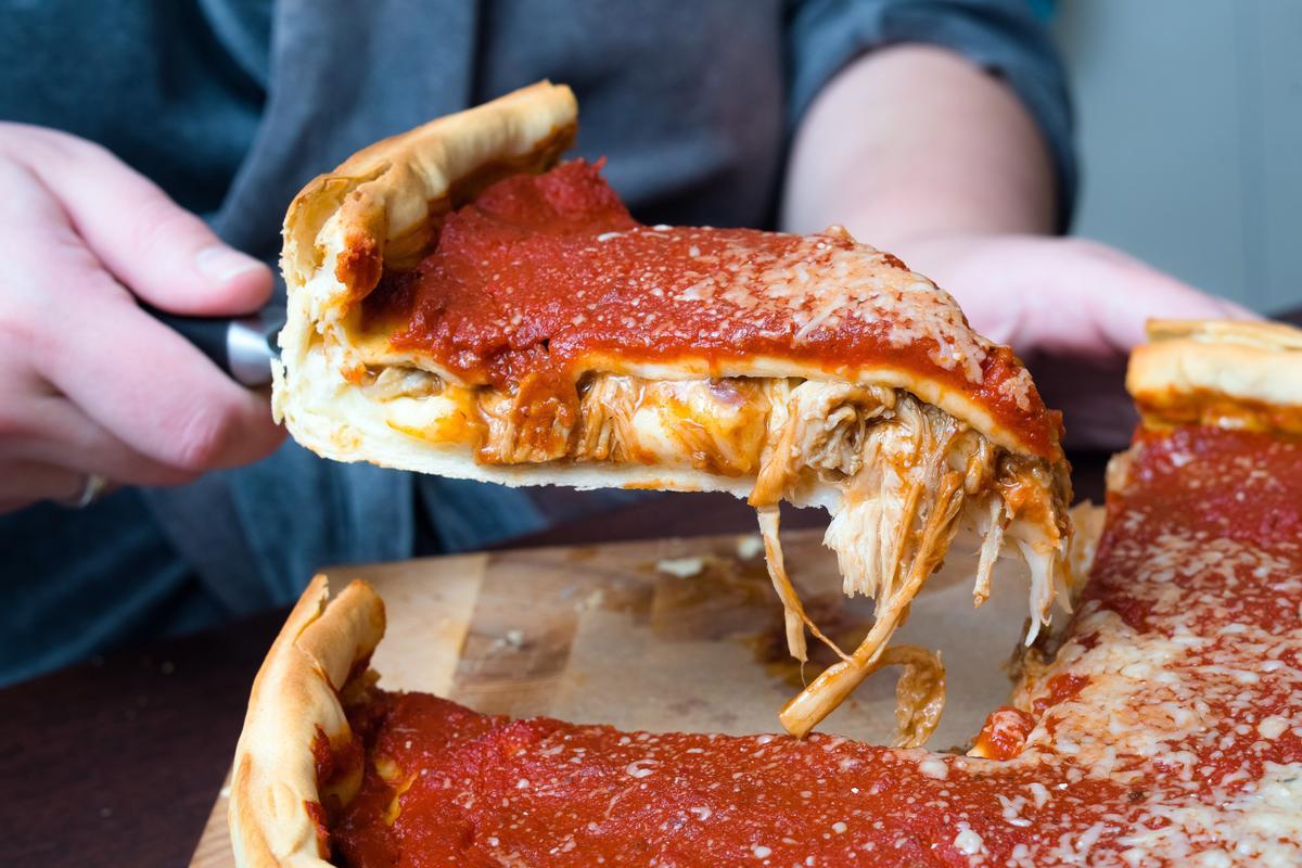 Pizza casera | Cómo hacer la receta de pizza al estilo Chicago | El  Periódico de España