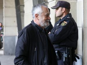 El PSOE deja claro que Griñán irá a la cárcel pese a las dudas de los juristas