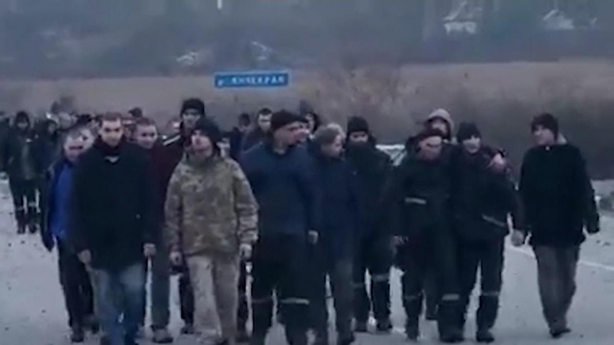 Un grupo de prisioneros de guerra vuelven a Ucrania