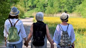 Tan sólo el 20-25% de los cambios fisiólogicos que se pueden experimentar en la menopausia afectan a la calidad de vida de las mujeres, según Señoras. Una guía integral de la salud en la menopausia publicado por Arpa Práctica