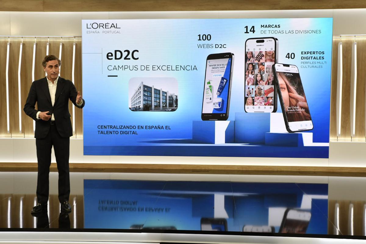 Juan Alonso de Lomas, director general de L’Oreal en España y Portugal, presenta el nuevo hub digital de la compañía.