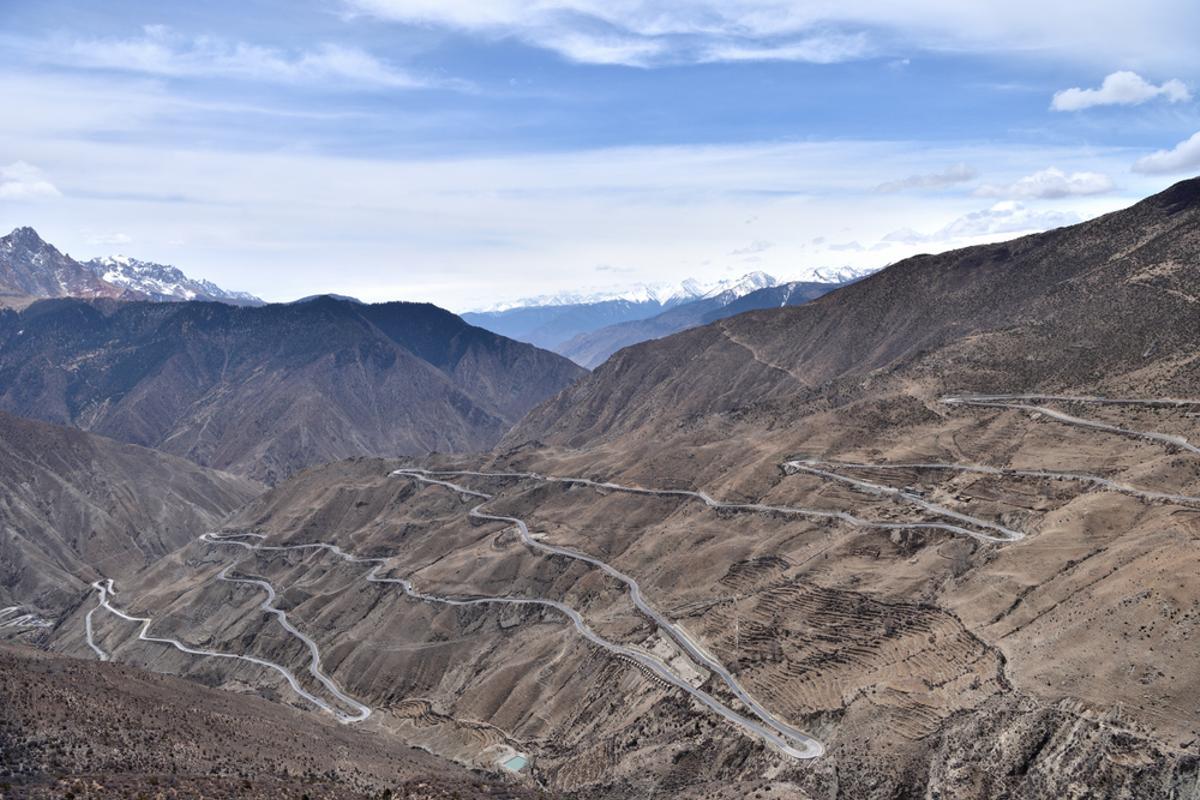 Una carretera en el Tibet.