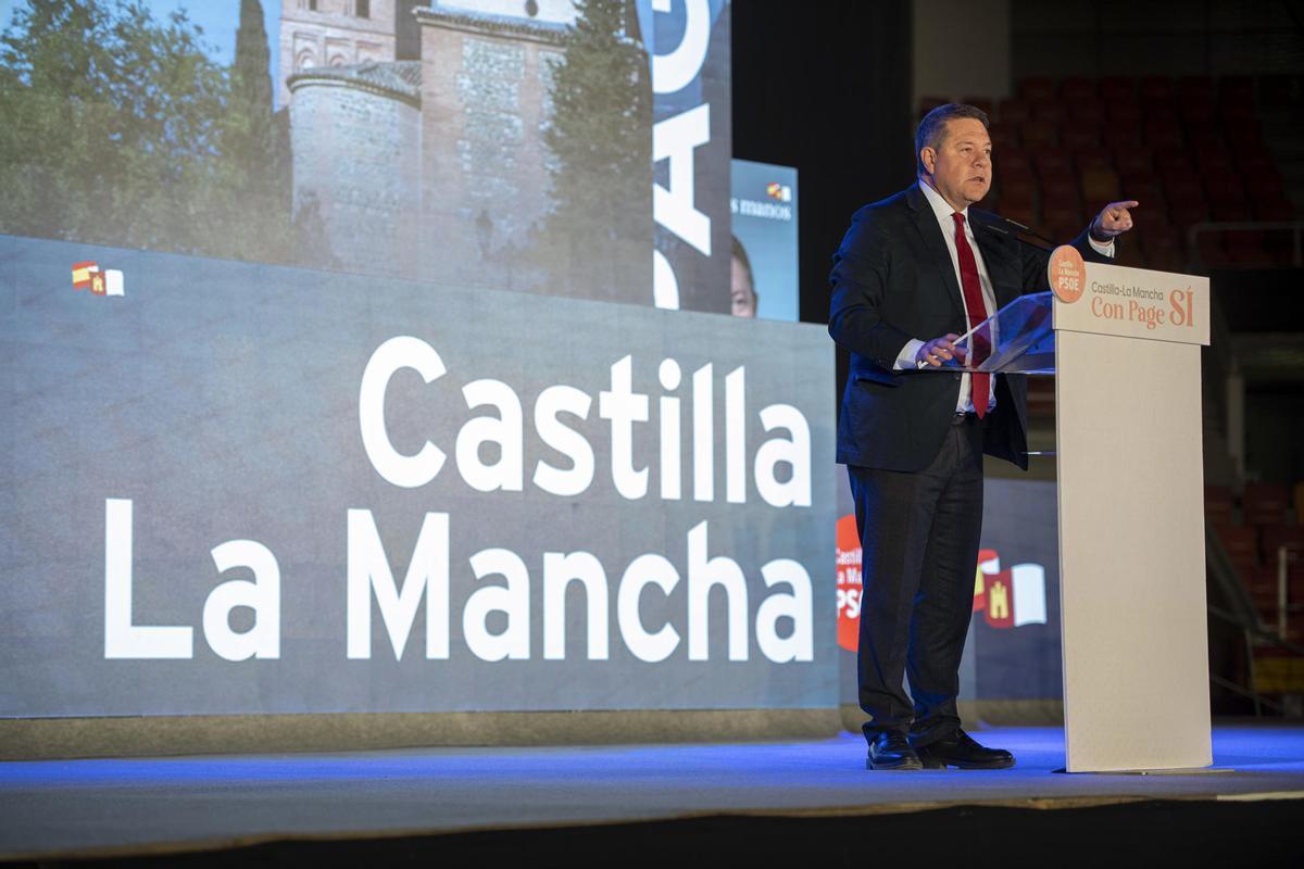 El presidente de Castilla-La Mancha y candidato del PSOE a la reelección, Emiliano García-Page, interviene este jueves en el acto de inicio de campaña de las elecciones autonómicas del 28 de mayo.