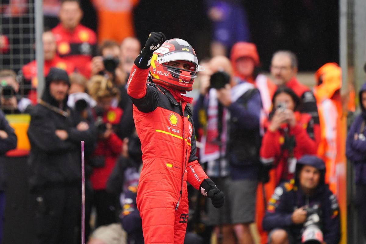 Carlos Sainz gana el Gran Premio de Gran Bretaña
