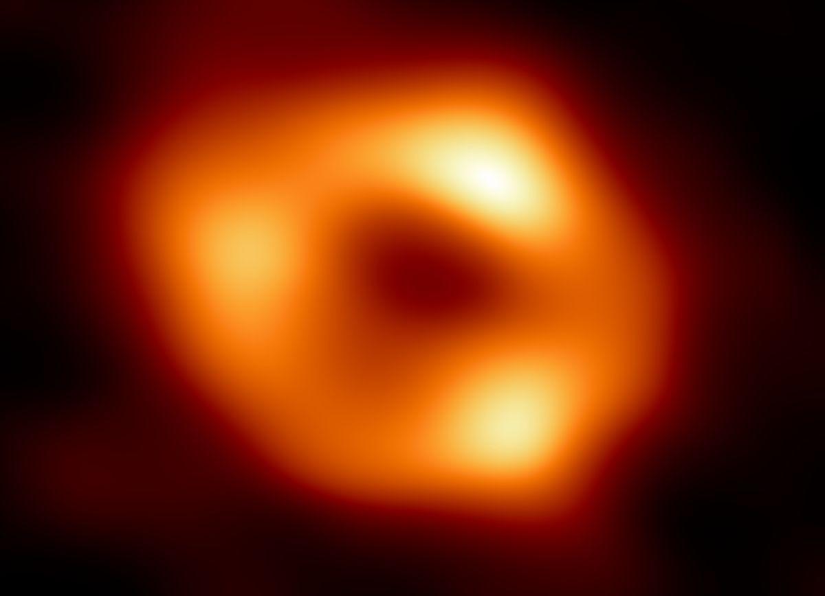 Le vemos la cara por primera vez al agujero negro supermasivo de la Vía Láctea