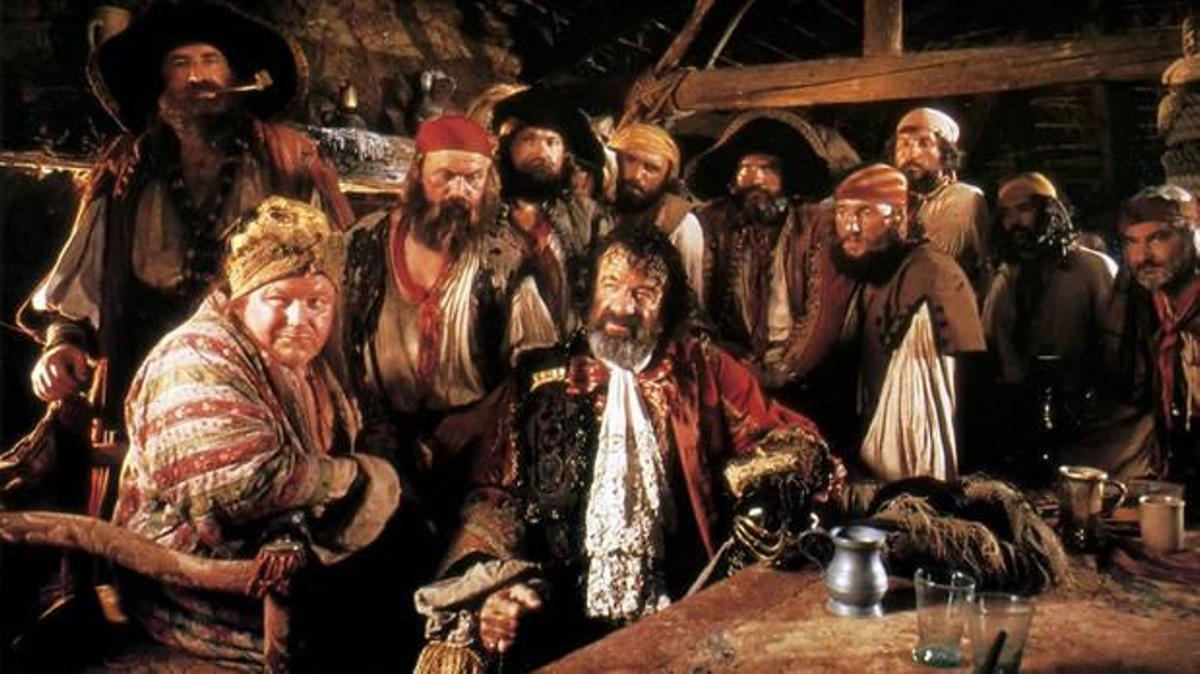 Walter Mattahau (en el centro) fue el protagonista de los ’Piratas’ de Roman Polanski (1988).