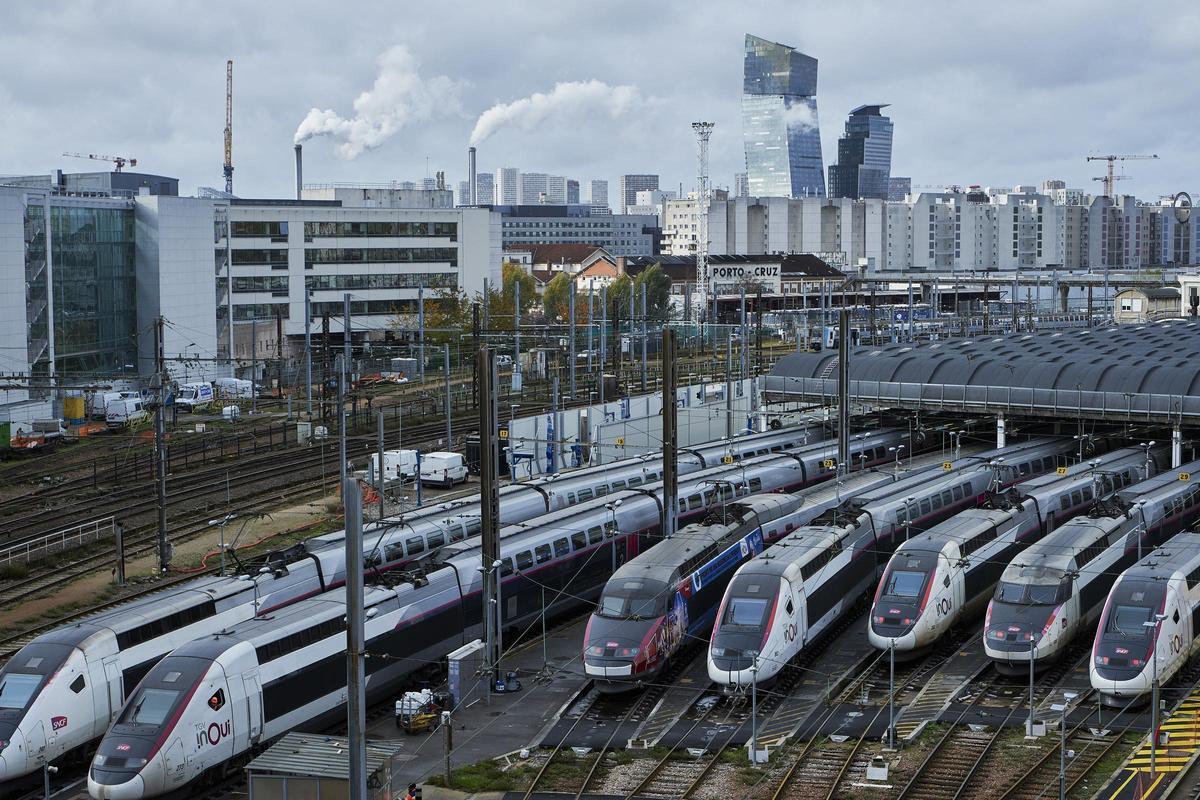 Europa apoya la entrada de un operador privado para conectar Galicia y Lisboa en tren rápido Europa apoya la entrada de un operador privado para conectar Galicia y Lisboa en tren rápido