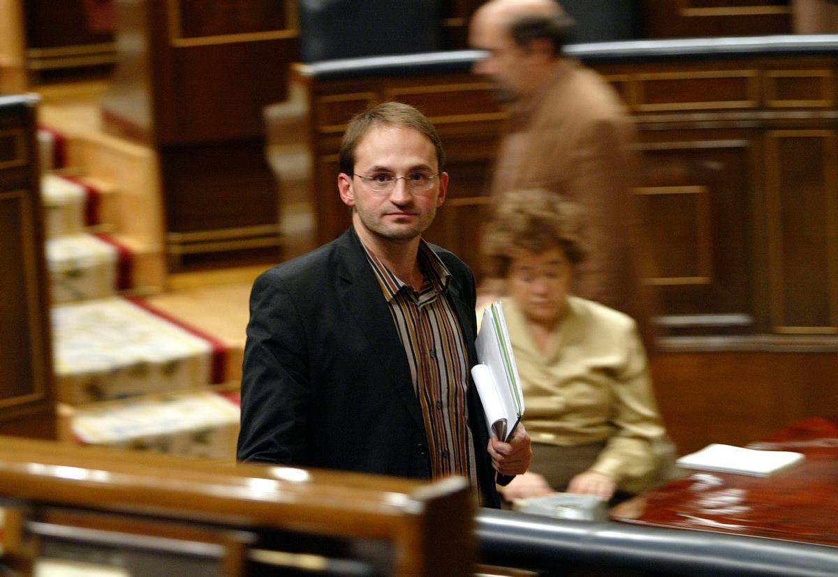 Joan Herrera, en el hemiciclo del Congreso en 2004 Joan Herrera, en el hemiciclo del Congreso en 2004
