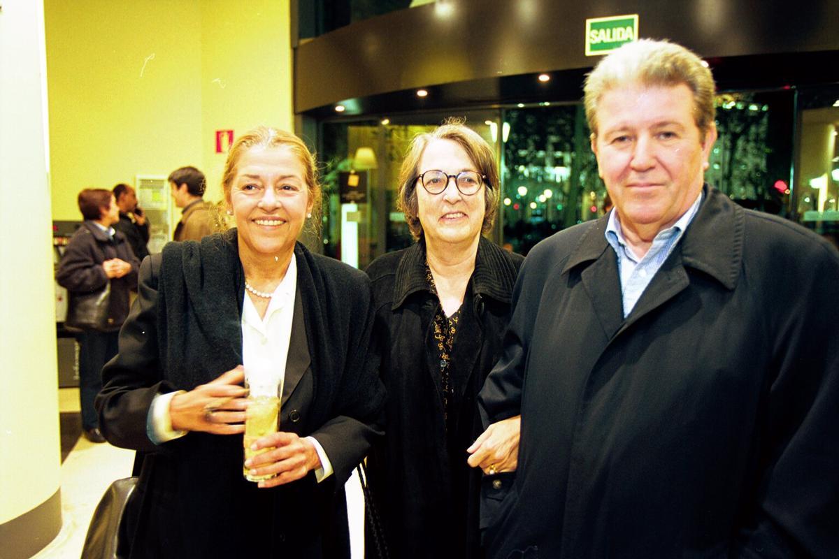 Los editores Beatriz de Moura, Esther Tusquets y Jorge Herralde