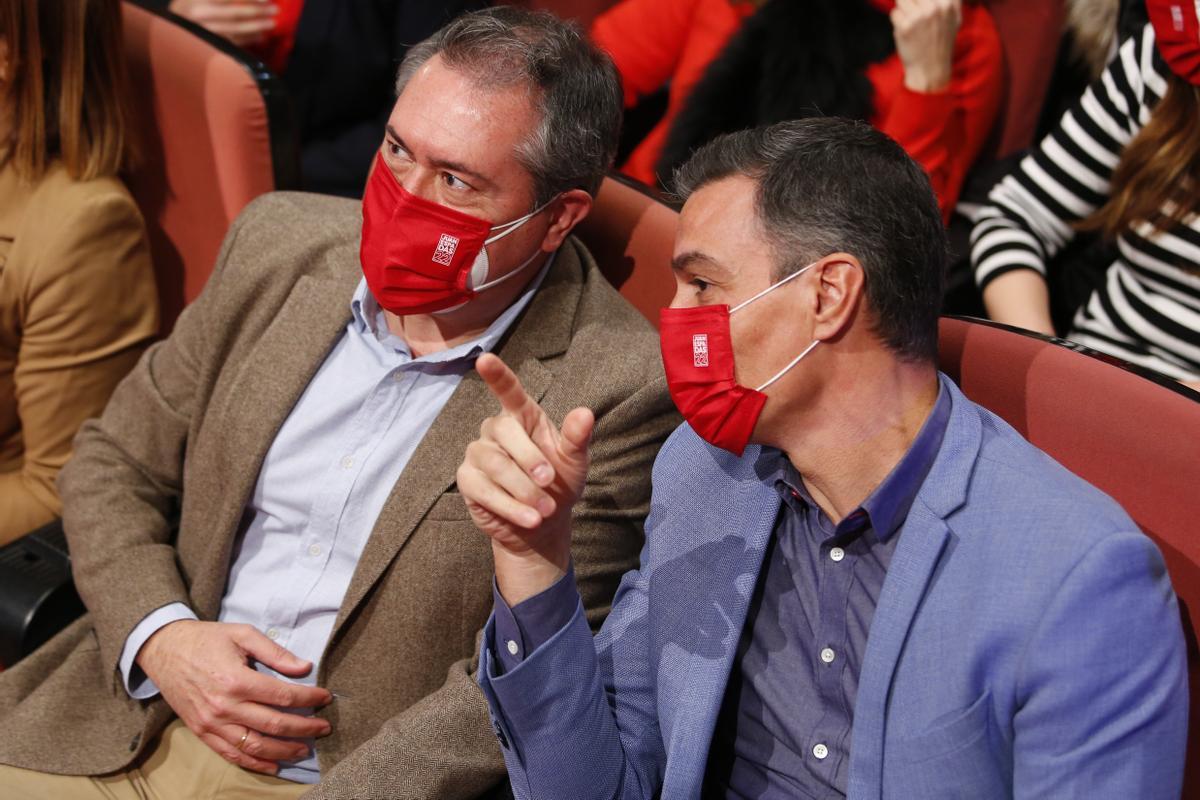 Juan Espadas junto Pedro Sánchez, en un acto del PSOE de Sevilla.