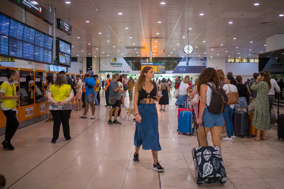El transporte marítimo, la alta velocidad y los autobuses de larga distancia, los que más crecen este verano El transporte marítimo, la alta velocidad y los autobuses de larga distancia, los que más crecen este verano