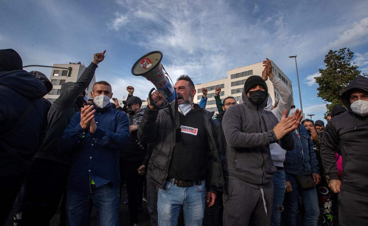 Manifestantes durante las últimas movilizaciones de los trabajadores gaditanos del metal Manifestantes durante las últimas movilizaciones de los trabajadores gaditanos del metal