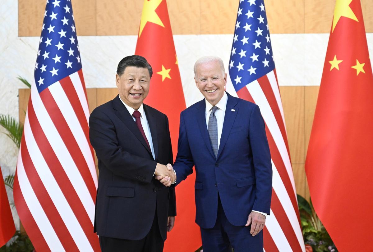 El presidente de EEUU, Joe Biden, y el de China, Xi Jinping se reúnen un día antes de la Cumbre del G20.