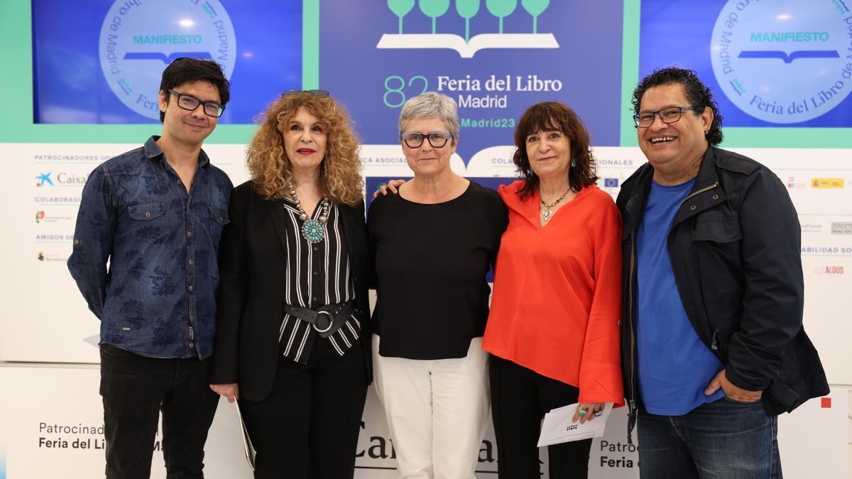 Solidaridad En La Feria Del Libro De Madrid Para Desterrados Y ...