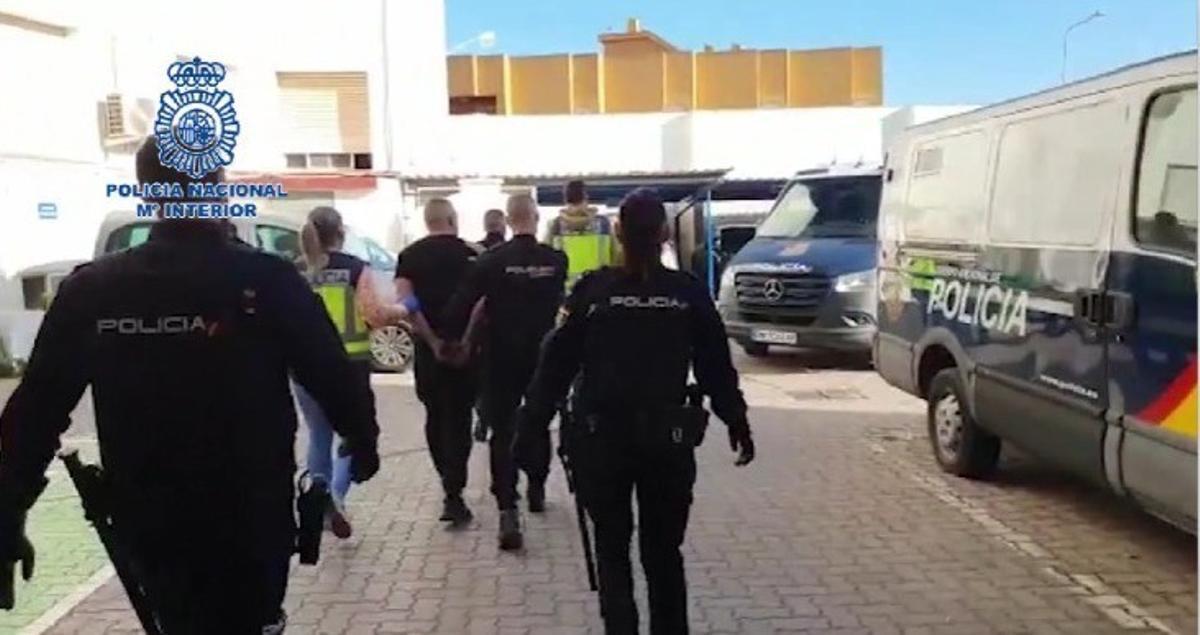 Seis detenidos en La Línea por apedrear a dos agentes de la Vigilancia Aduanera en Gibraltar