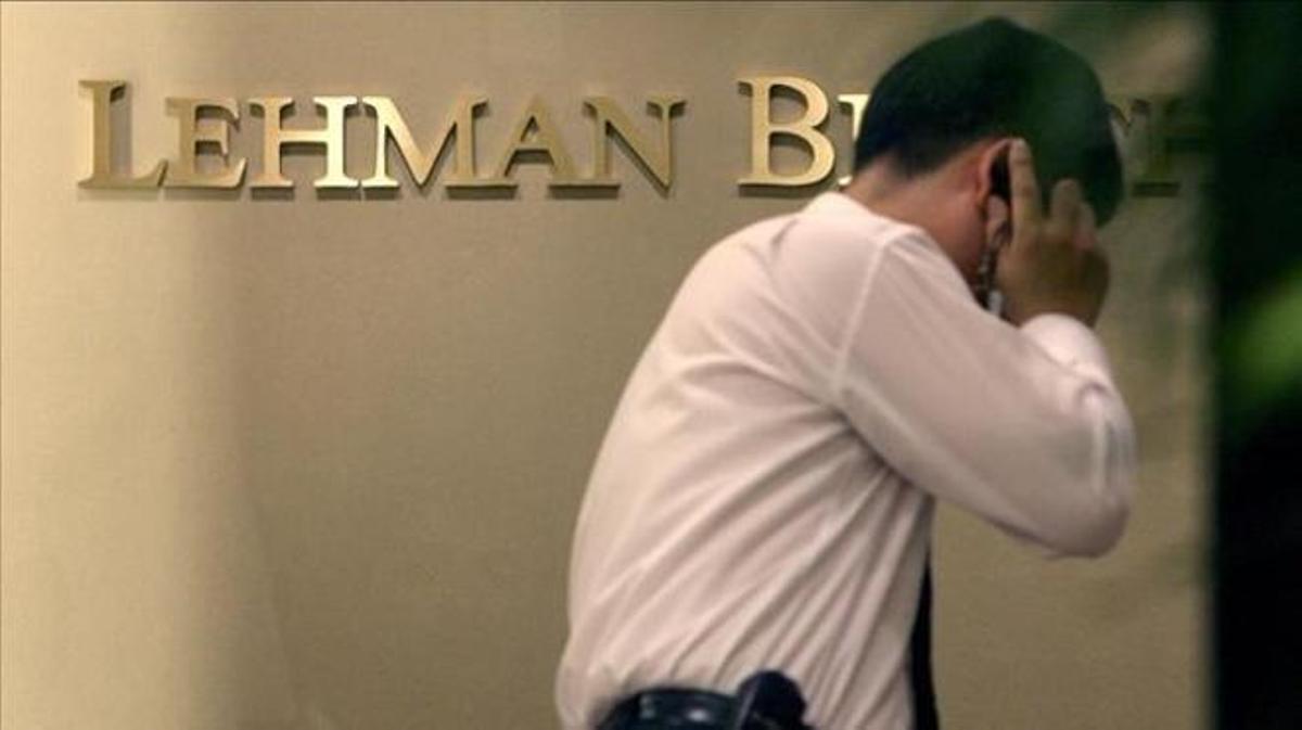 La caída de Lehman Brothers en 2008, que desencadenó la mayor crisis financiera desde el ’crash’ de 1929.