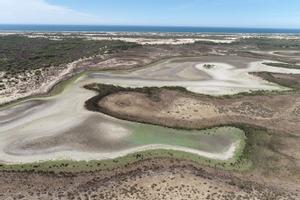 Imagen de la laguna de Santa Olalla, en Doñana, seca en agosto de 2022.