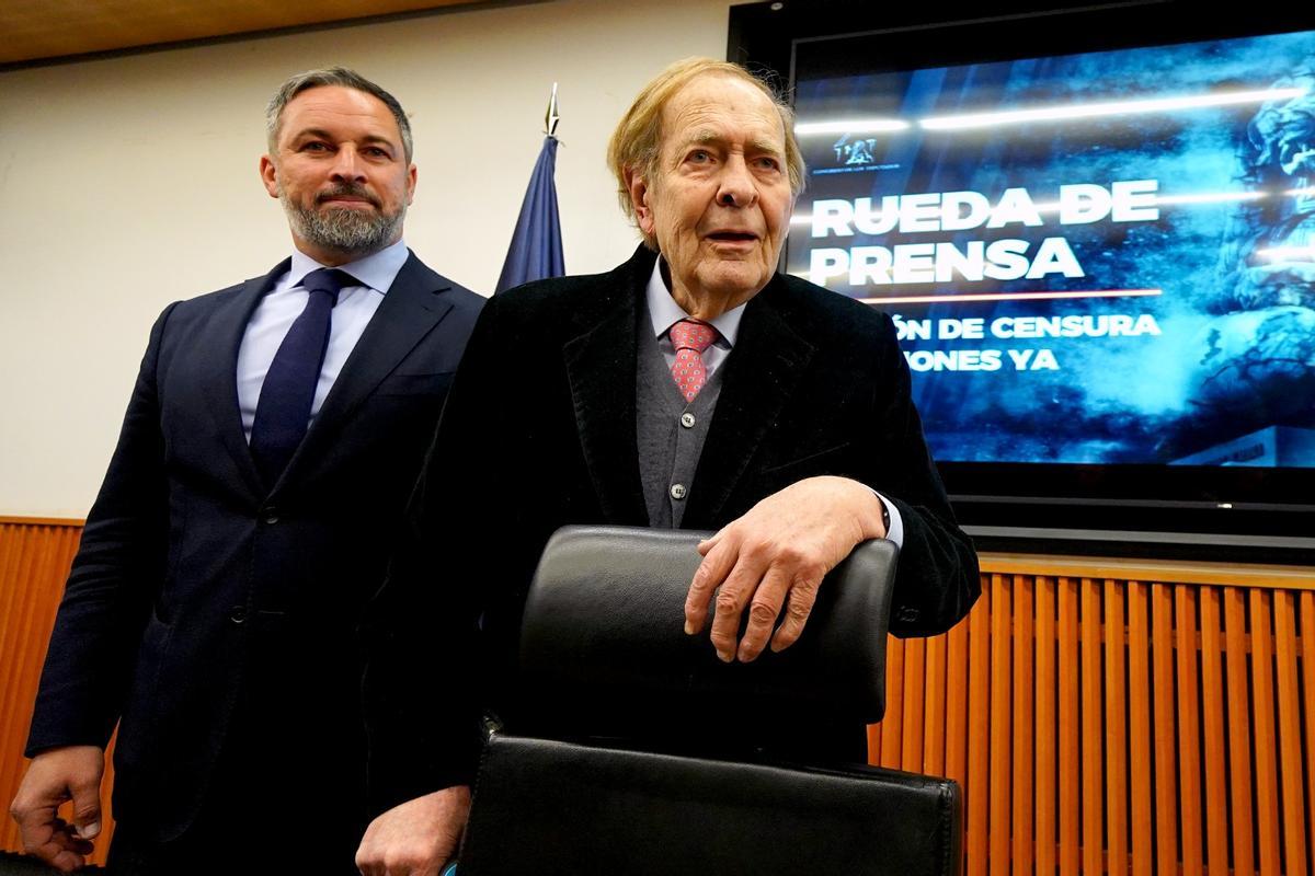 Santiago Abascal y Ramón Tamames, en el Congreso de los Diputados. Santiago Abascal y Ramón Tamames, en el Congreso de los Diputados.