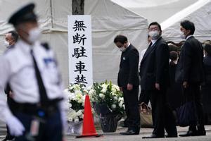 El velatorio del ex primer ministro japonés Shinzo Abe en el templo budista de Zojoji en Tokio. EFE/EPA/CHRISTOPHER JUE