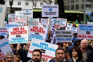 Los regantes se concentran en Madrid para la defensa del trasvase Tajo-Segura.