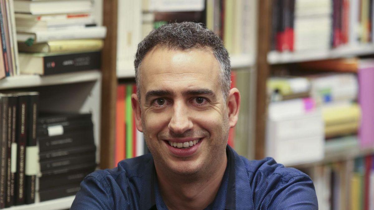 El escritor Andrés Lomeña