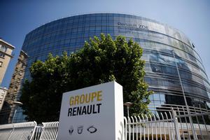 Imagen de archivo de una sede del fabricante francés de automóviles Renault. EFE/EPA/YOAN VALAT