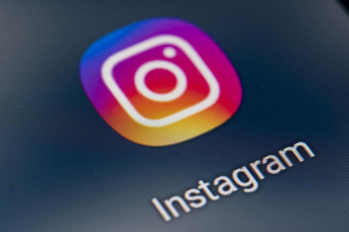 Instagram estudia un plan de suscripción que incluya la insignia azul