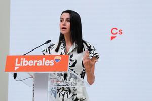 La líder de Ciudadanos, Inés Arrimadas, durante la rueda de prensa celebrada en la sede del partido en Madrid. 
