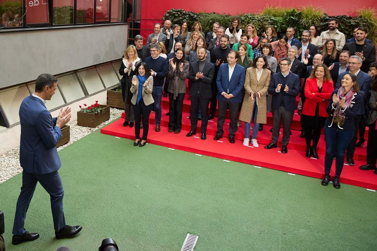 El presidente del Gobierno, Pedro Sánchez, este viernes en Ferraz, donde reunió a sus ministros y a la dirección socialista. 